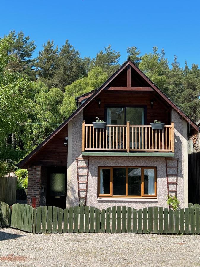 Birchwood Cottage Tore ภายนอก รูปภาพ