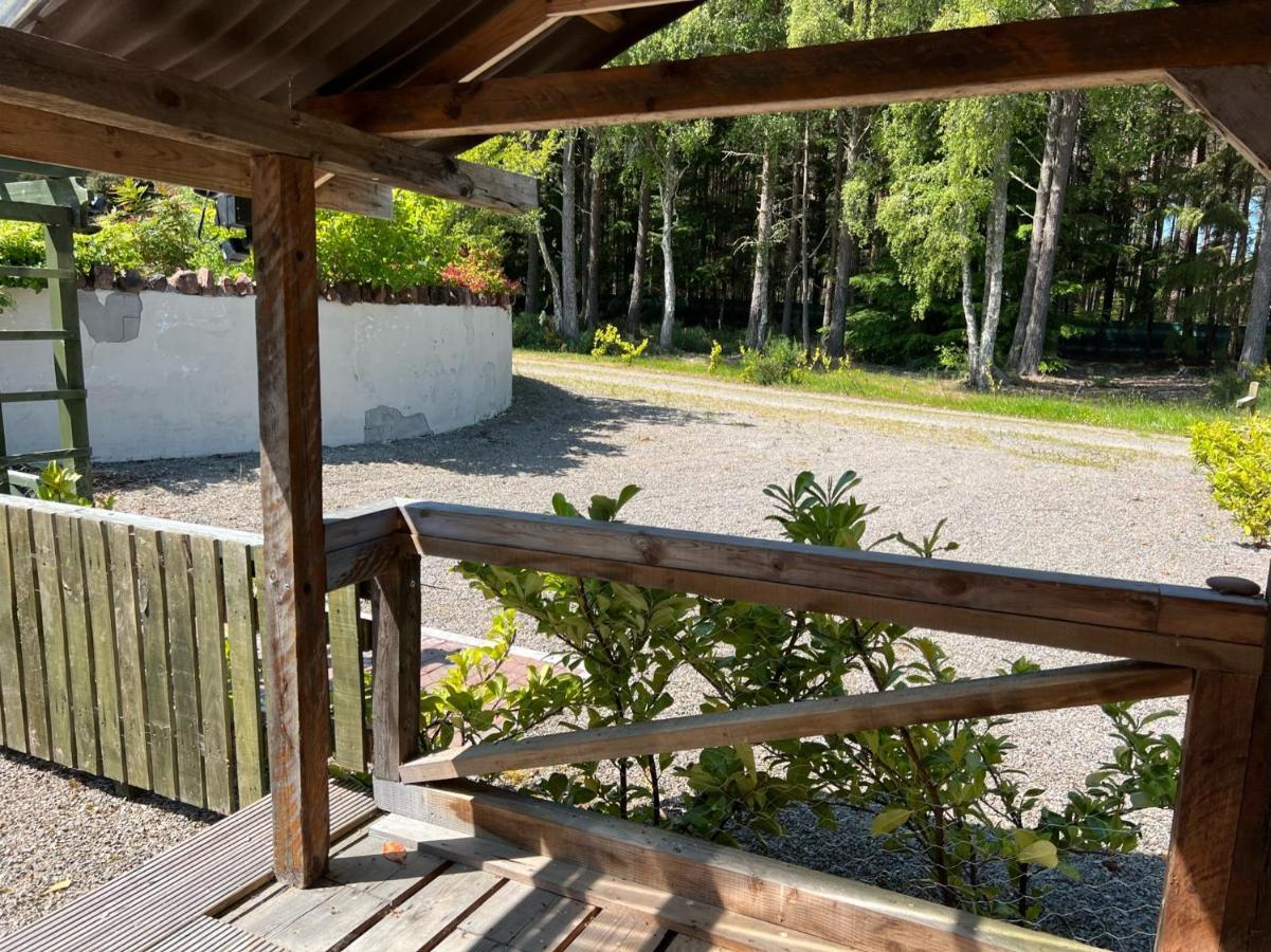 Birchwood Cottage Tore ภายนอก รูปภาพ